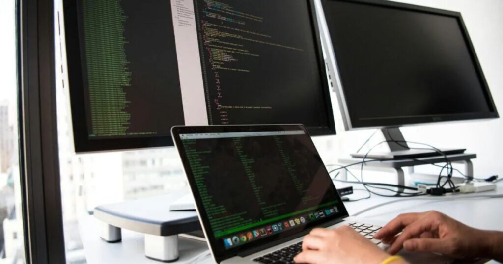 FutureTechGirls Kickass Tips: Empowering the Next Generation of Women in Tech